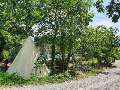 Image hebergement insolite TIPI LODGE AVEC SPA PRIVATIF EN ACCÈS ILLIMITÉ