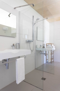 Image hebergement insolite BIEN LOIN D'ICI - SPA